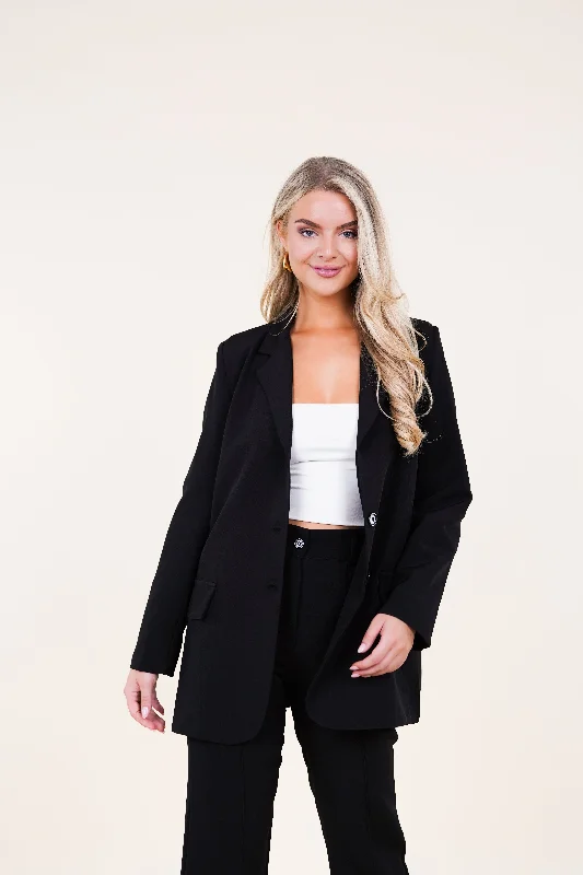 Women's Notched Lapel Blazers in Beige for a Timeless OutfitOversized blazer zwart met lange mouwen - Ariane